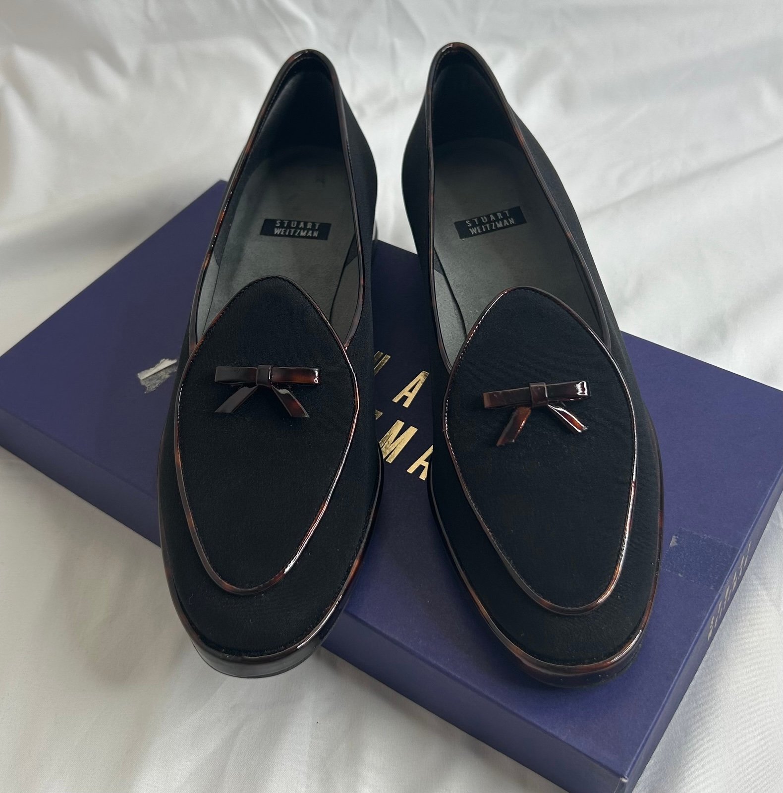 Stuart Weitzman Women’s Creampuff Black Crepe Loafers Shoes Slip On Sz 7M w/Box