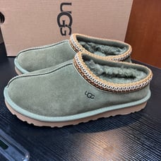 UGG Women Tasman slipper -new