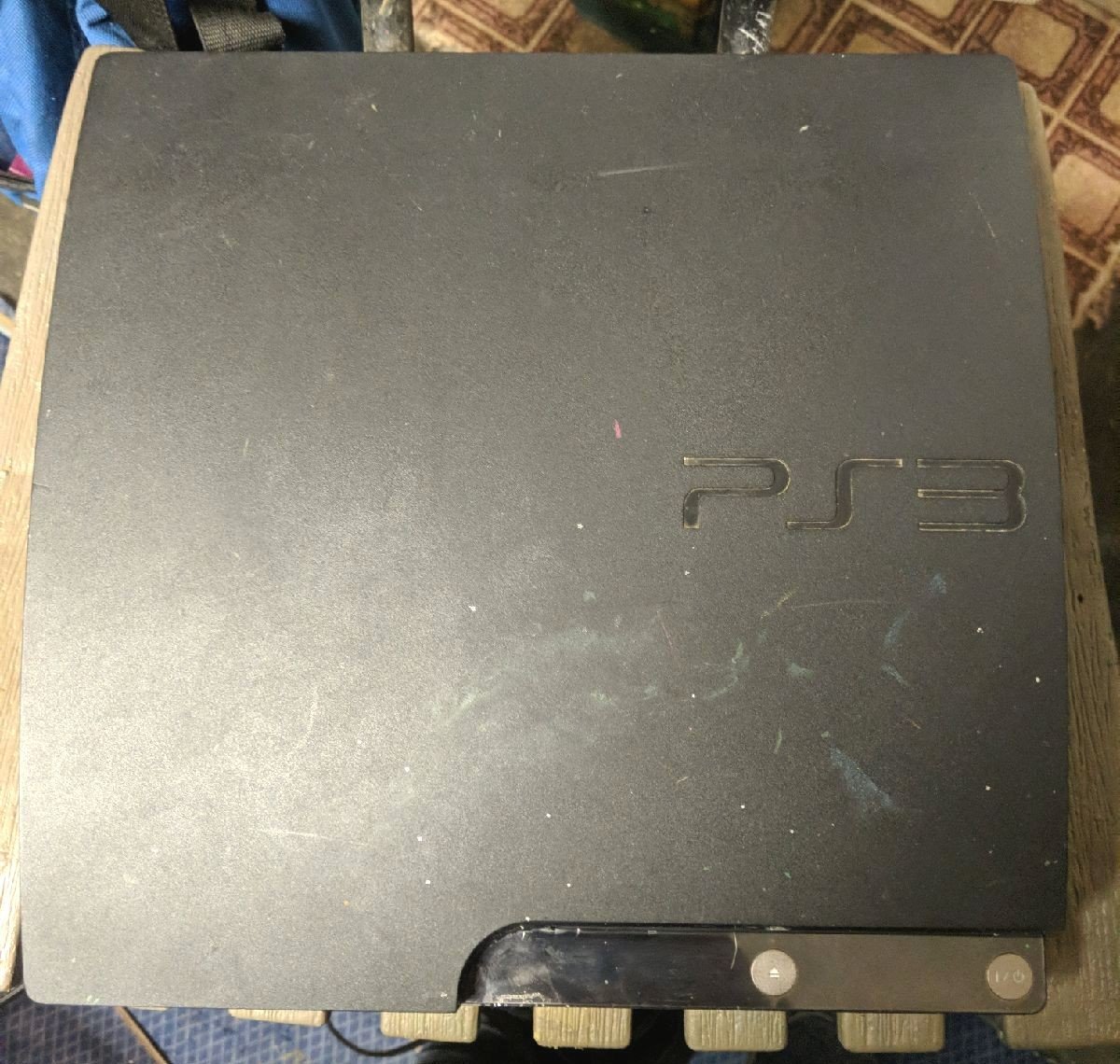 Sony PlayStation 3 w/ Gold Wireless Controller