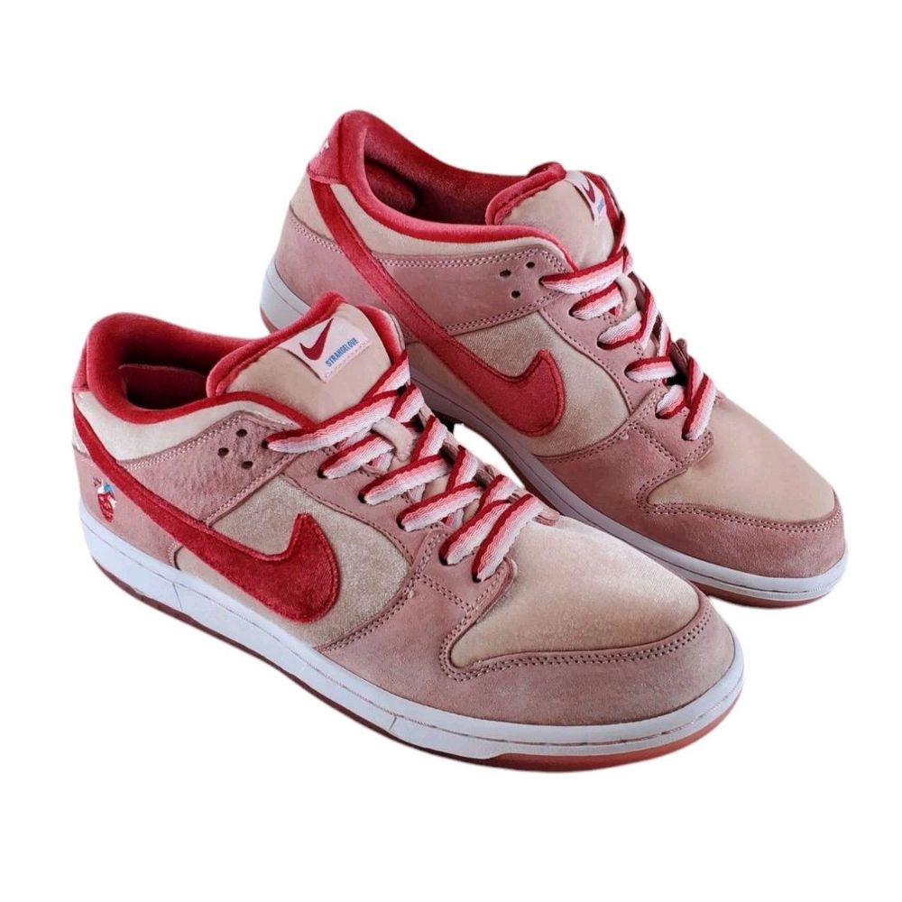 Nike Dunk Low SB StrangeLove Valentines Day Sneakers Shoes Mens 11 Pink Velvet