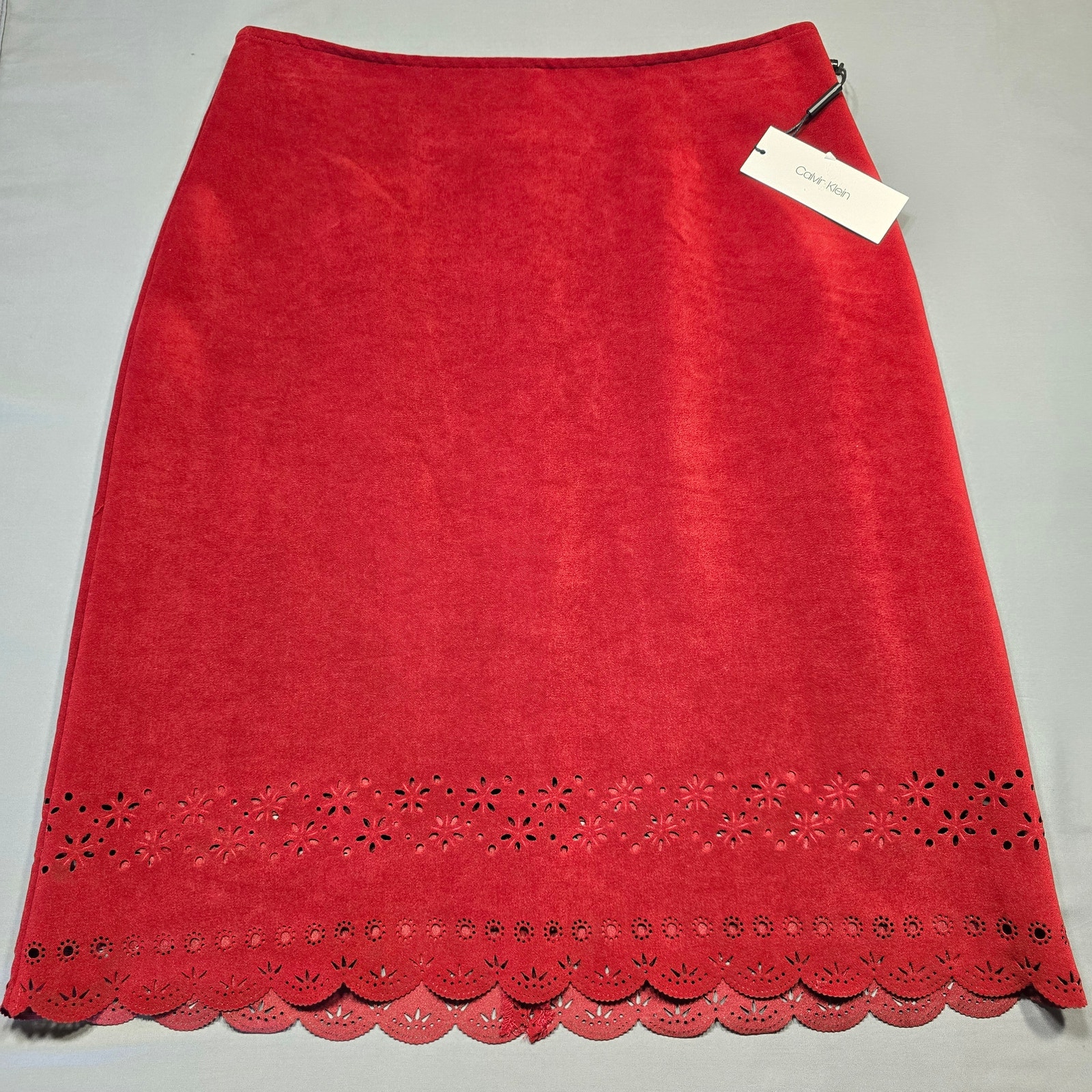 Calvin Klein Womens Skirt Size 14 Red Midi Scalloped Cutout Hem Preppy Aline Zip