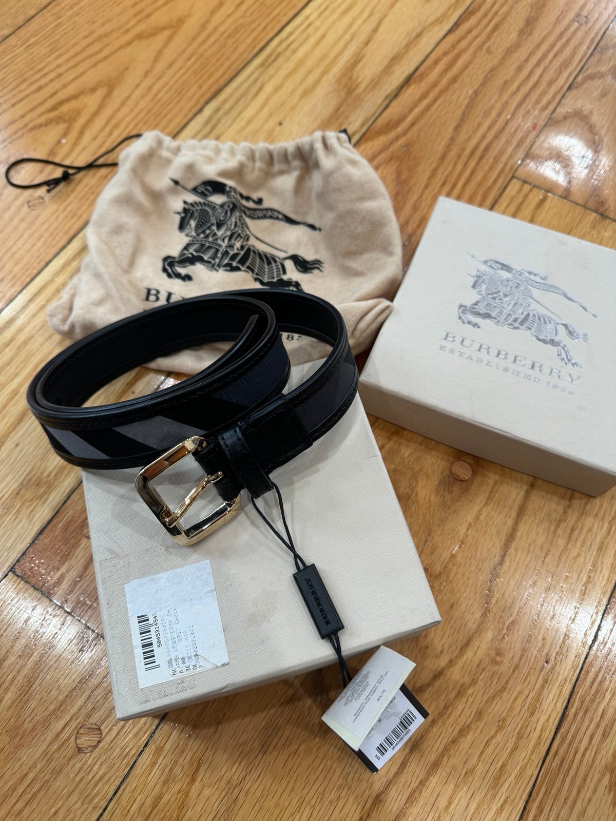 Women’s burberry belt