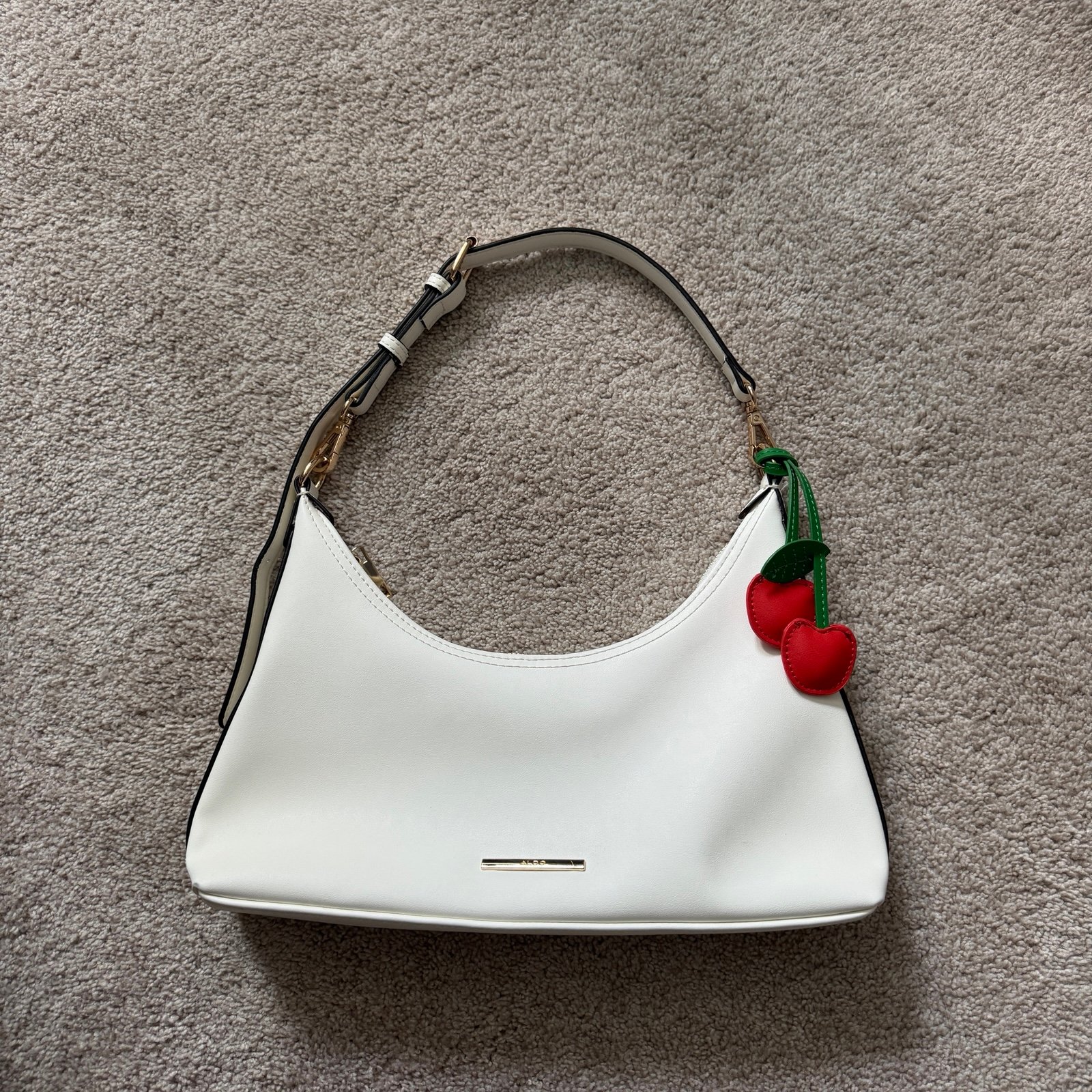 Aldo shoulder bag white and gold #summer #shoulderbag #aldo