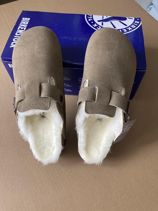 Birkenstock Shearling Suede Leather Taupe Medium/Narrow Size -39