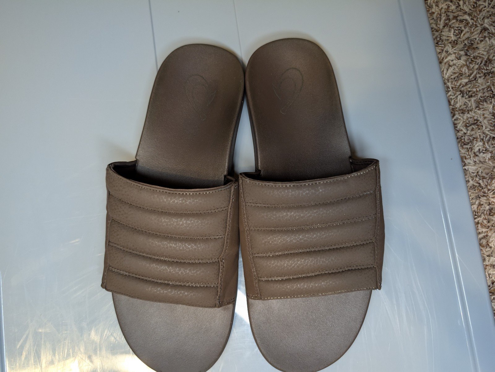 olukai Maha Olu slide