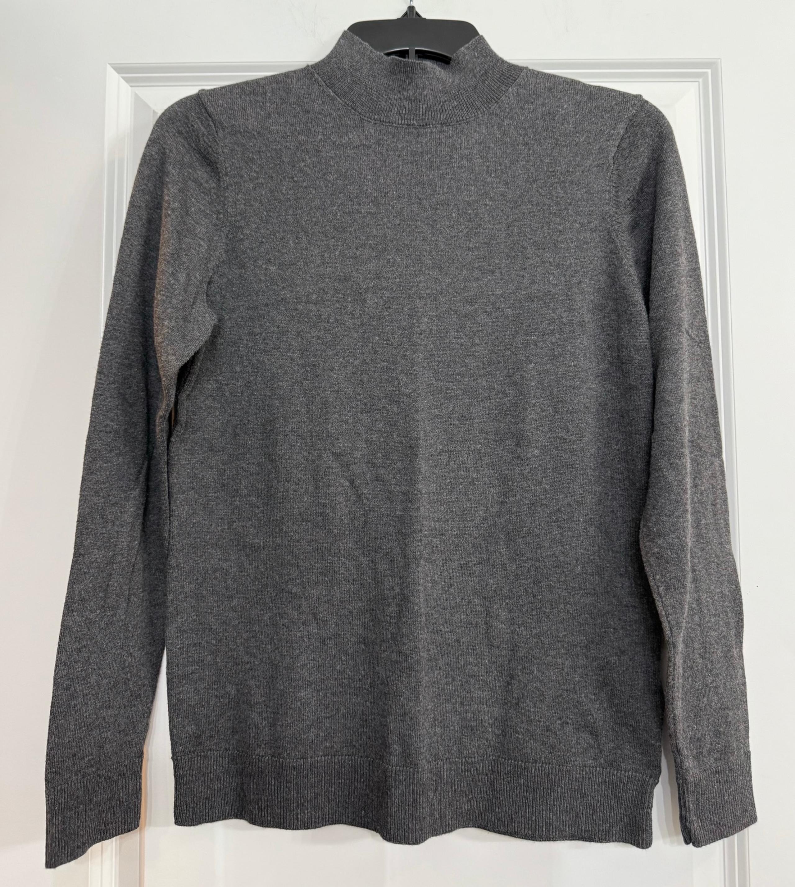 Women’s Gray Mock Turtleneck Sweater - Medium