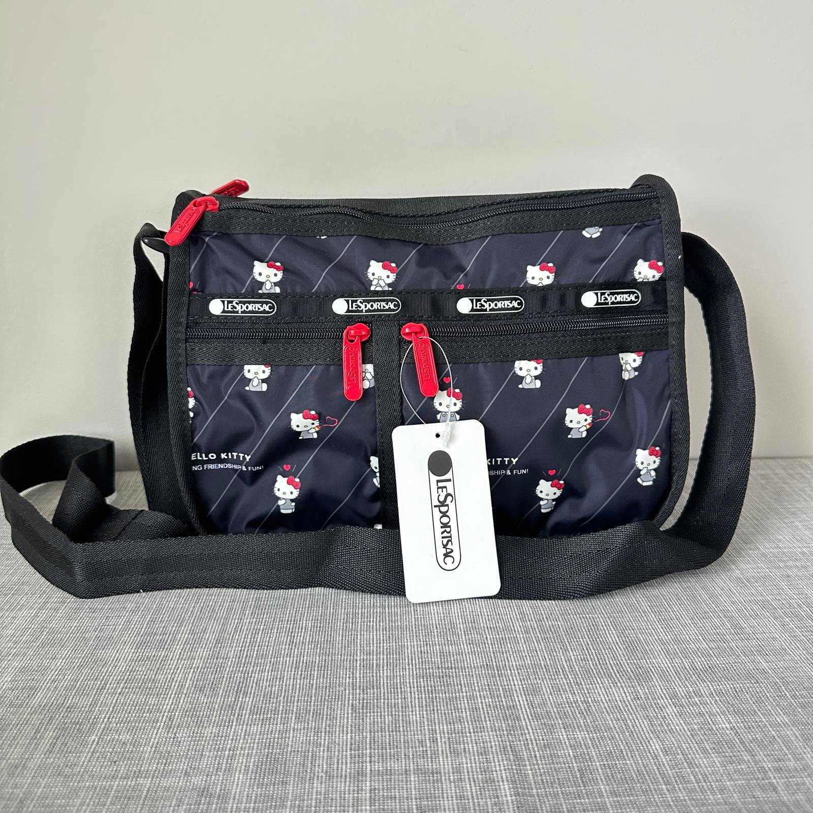 Lesportsac Hello Kitty Medium Everyday Bag NWT