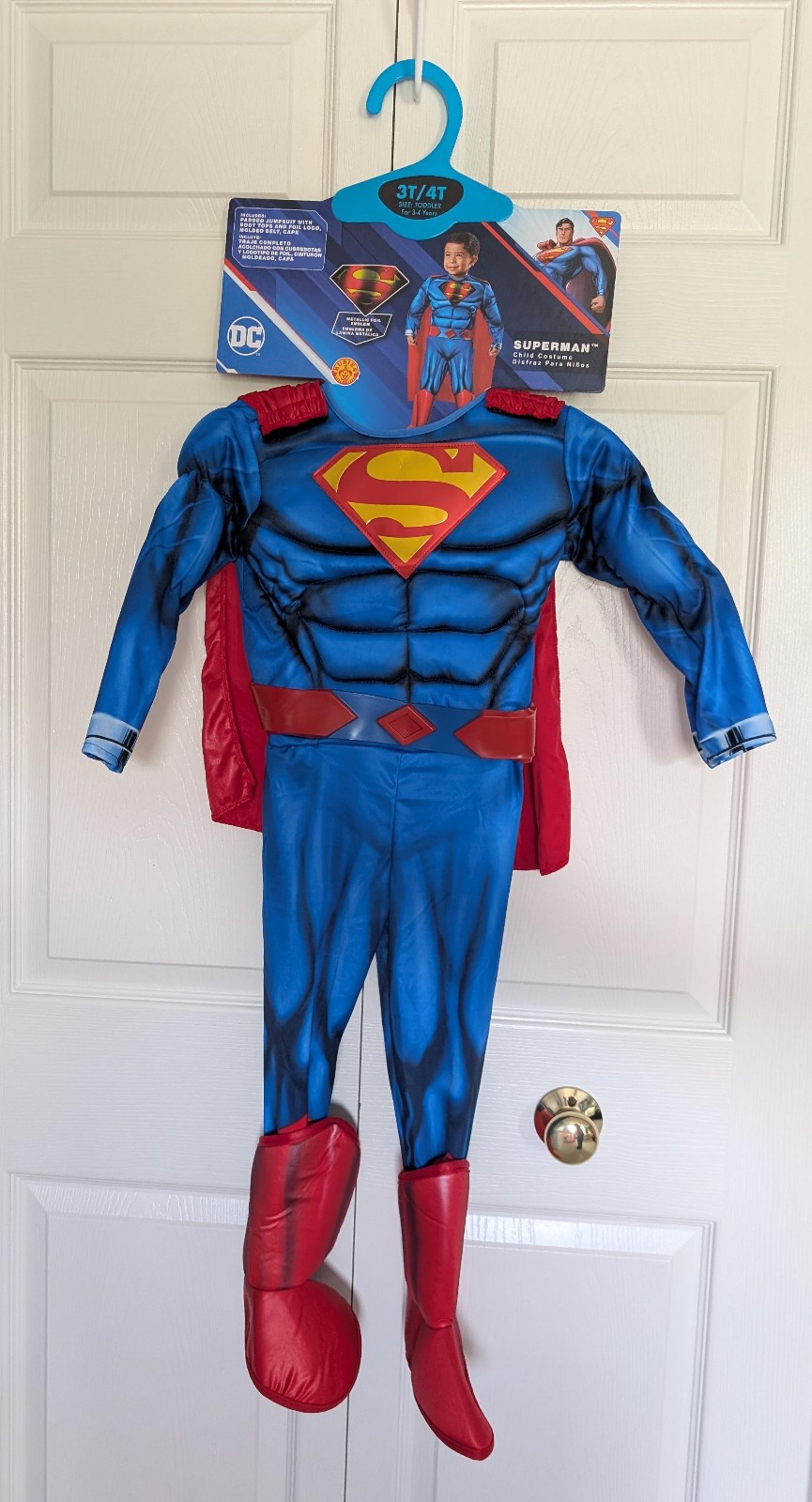 Boys Superman Costume size 3-4T
