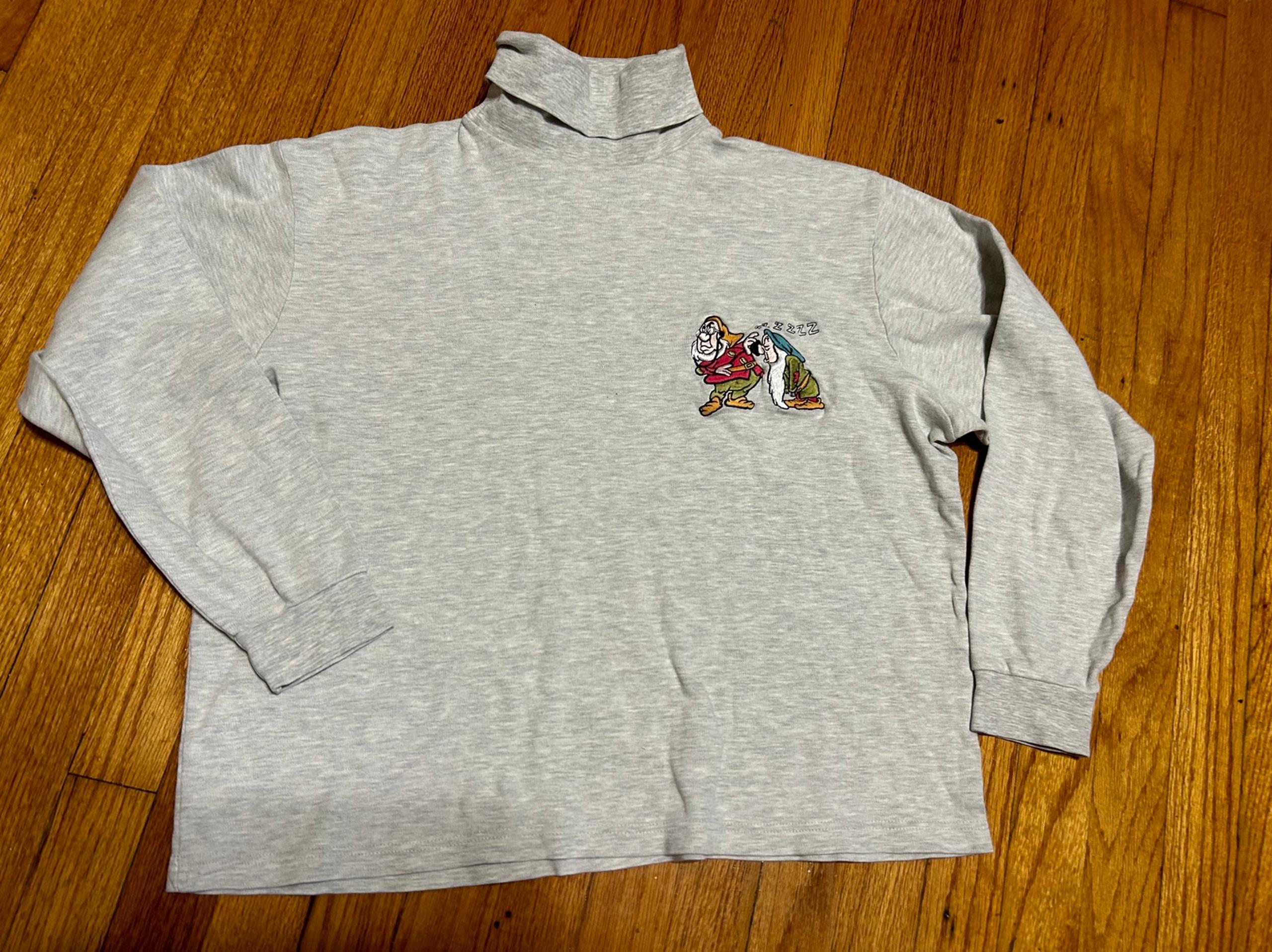 VTG The Disney Store Large Snow White Sleepy And Grumpy Embroidered Turtleneck