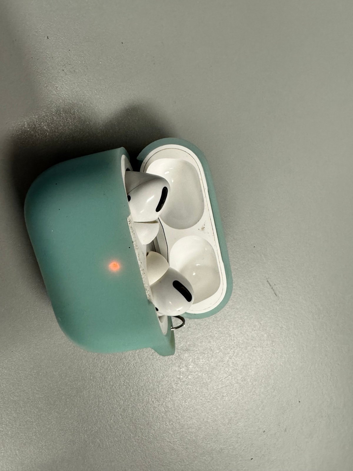 Apple AirPods Pro with Charging Case