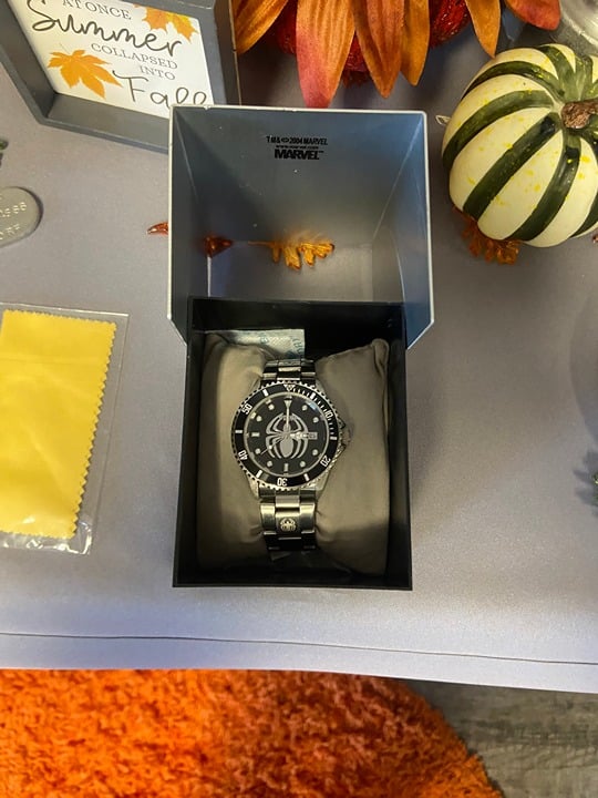 2004 Limited Edition Marvel Spiderman Stainless Steel Watch Chrono Quartz Black