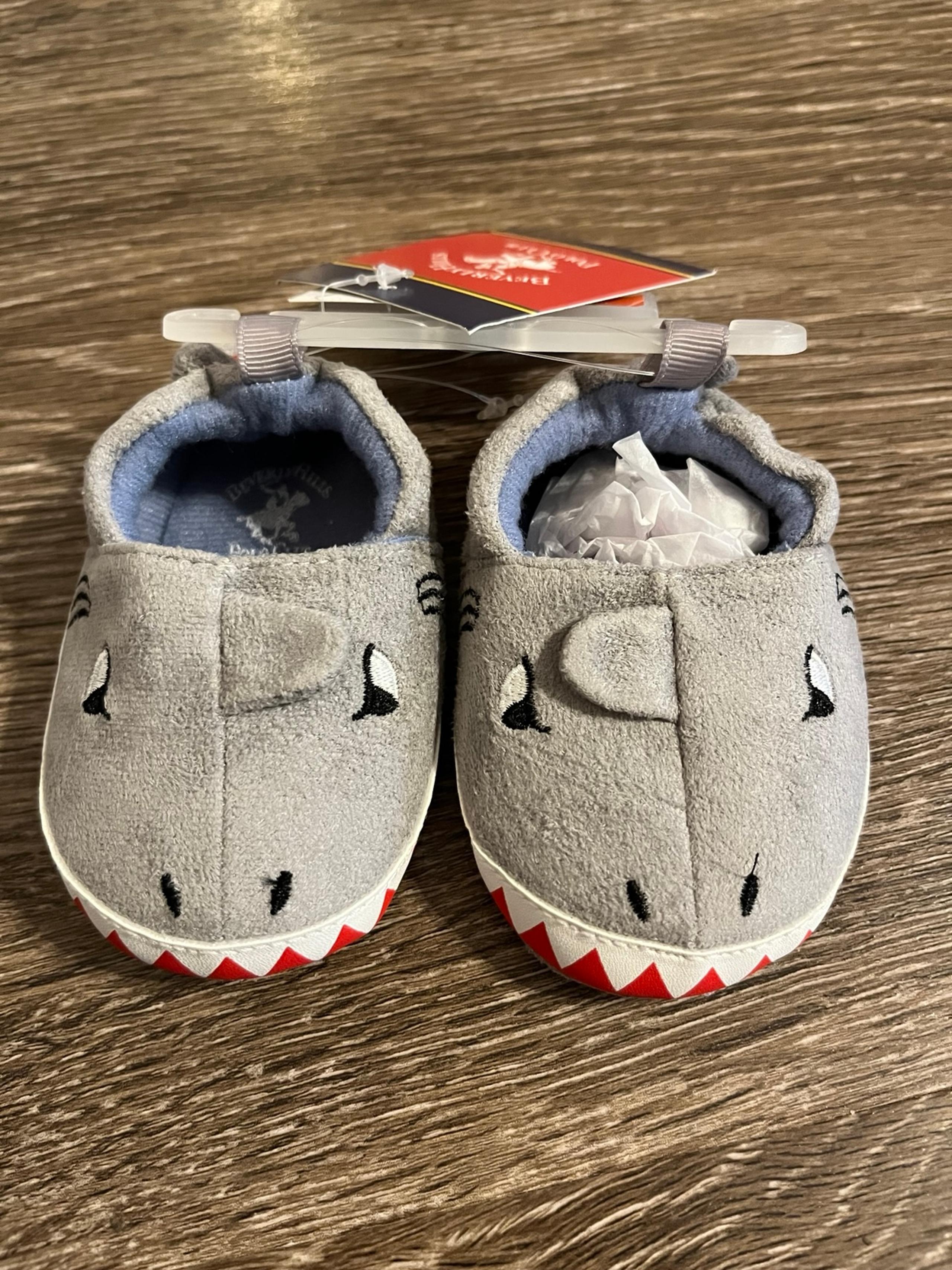 Beverly Hills Polo Club Gray and Red Shark Baby Crib Shoes