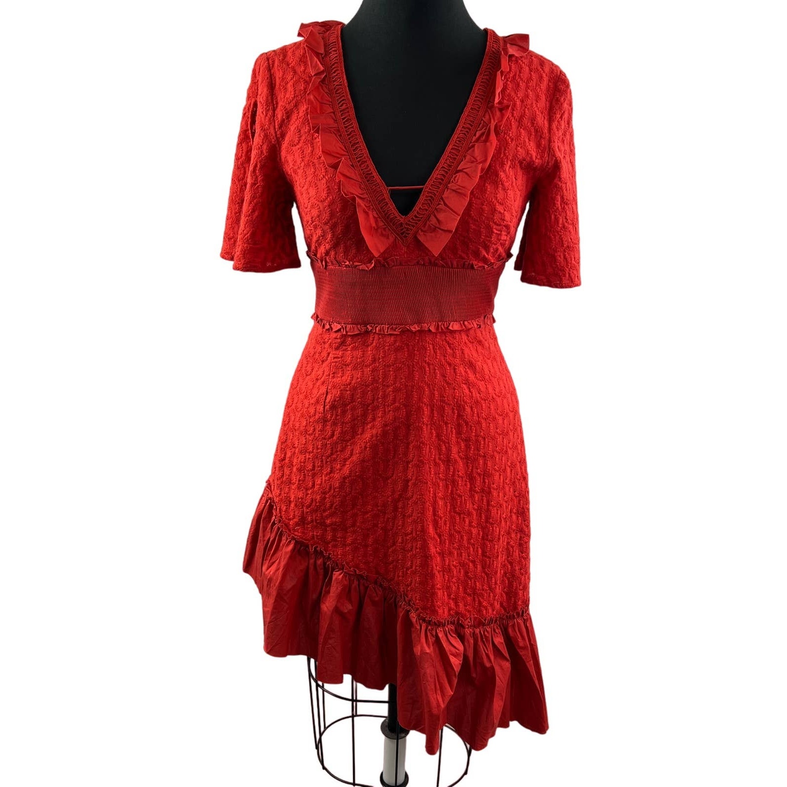 FINDERS Memento Red Short Sleeve Textured Asymmetrical Hem Midi Dress Size M NEW