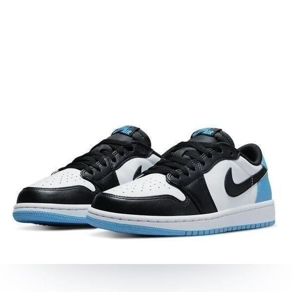 Nike Women's Air Jordan 1 Retro Low OG UNC Dark Powder Blue SZ 8 CZ0775-104 New
