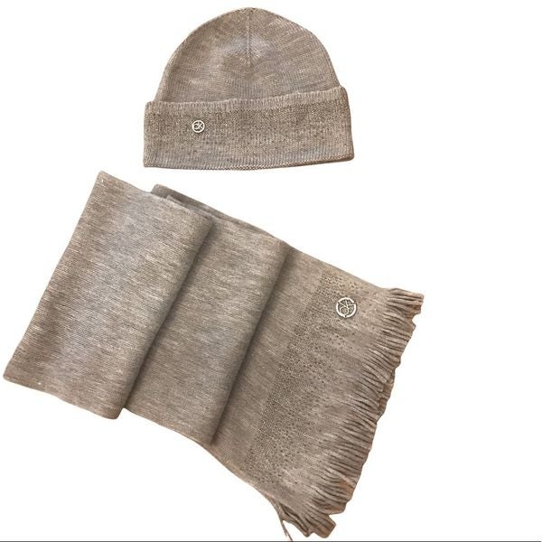 Calvin Klein gray knit hat and scarf set with silver jeweled trim-women’s