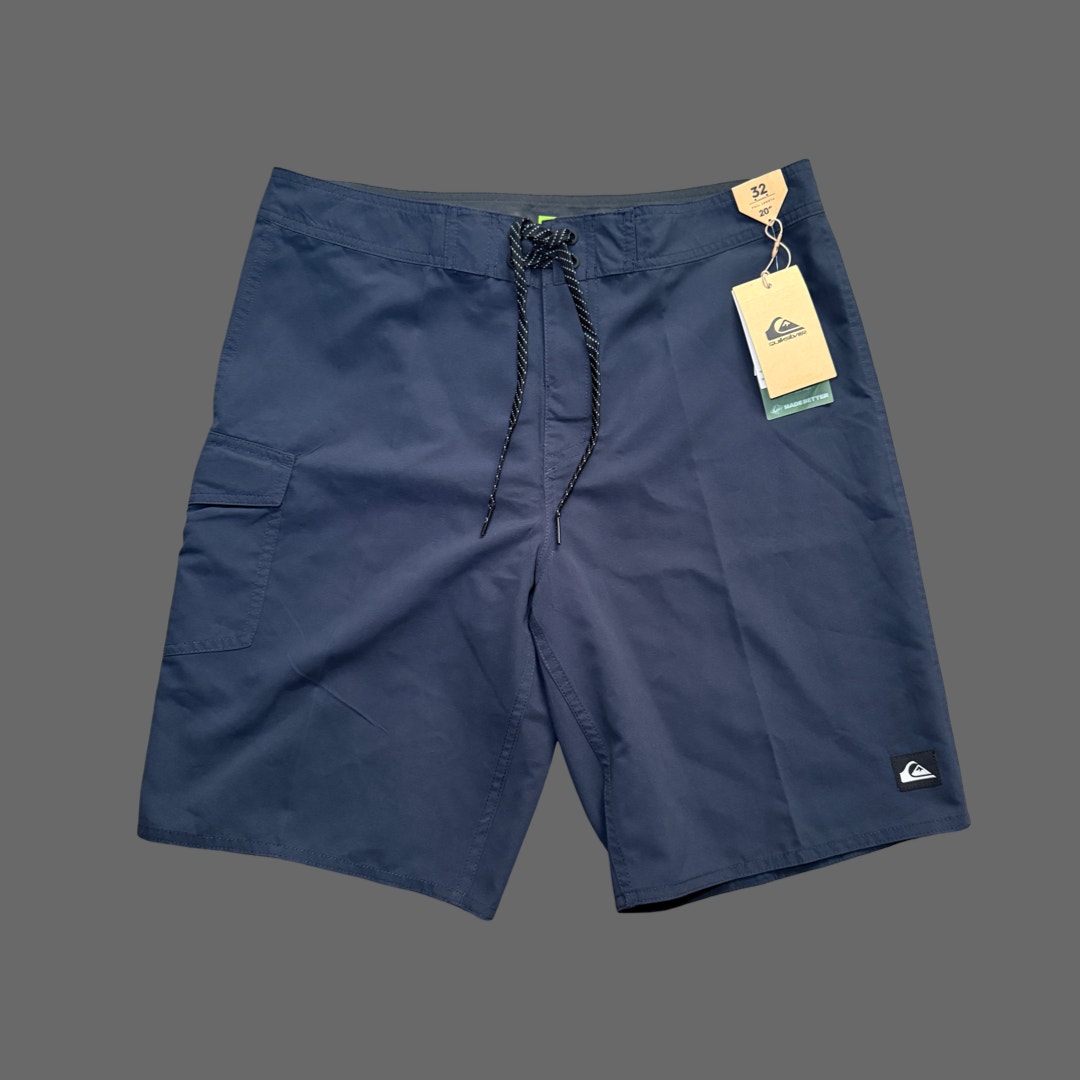 Quiksilver Everyday Solid 20 Board Shorts Navy Blue Size 32 NWT