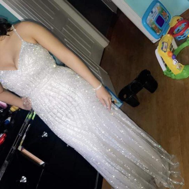 prom dress size 4 GOWN LUXURY