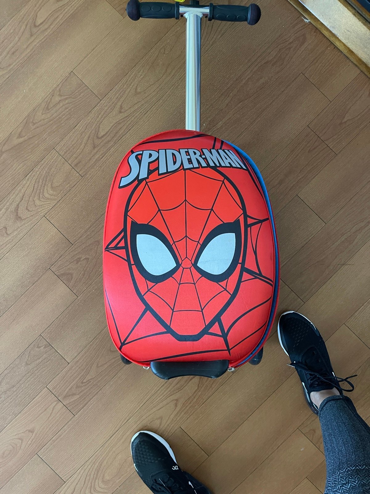 All in one luggage and scooter lightsaber