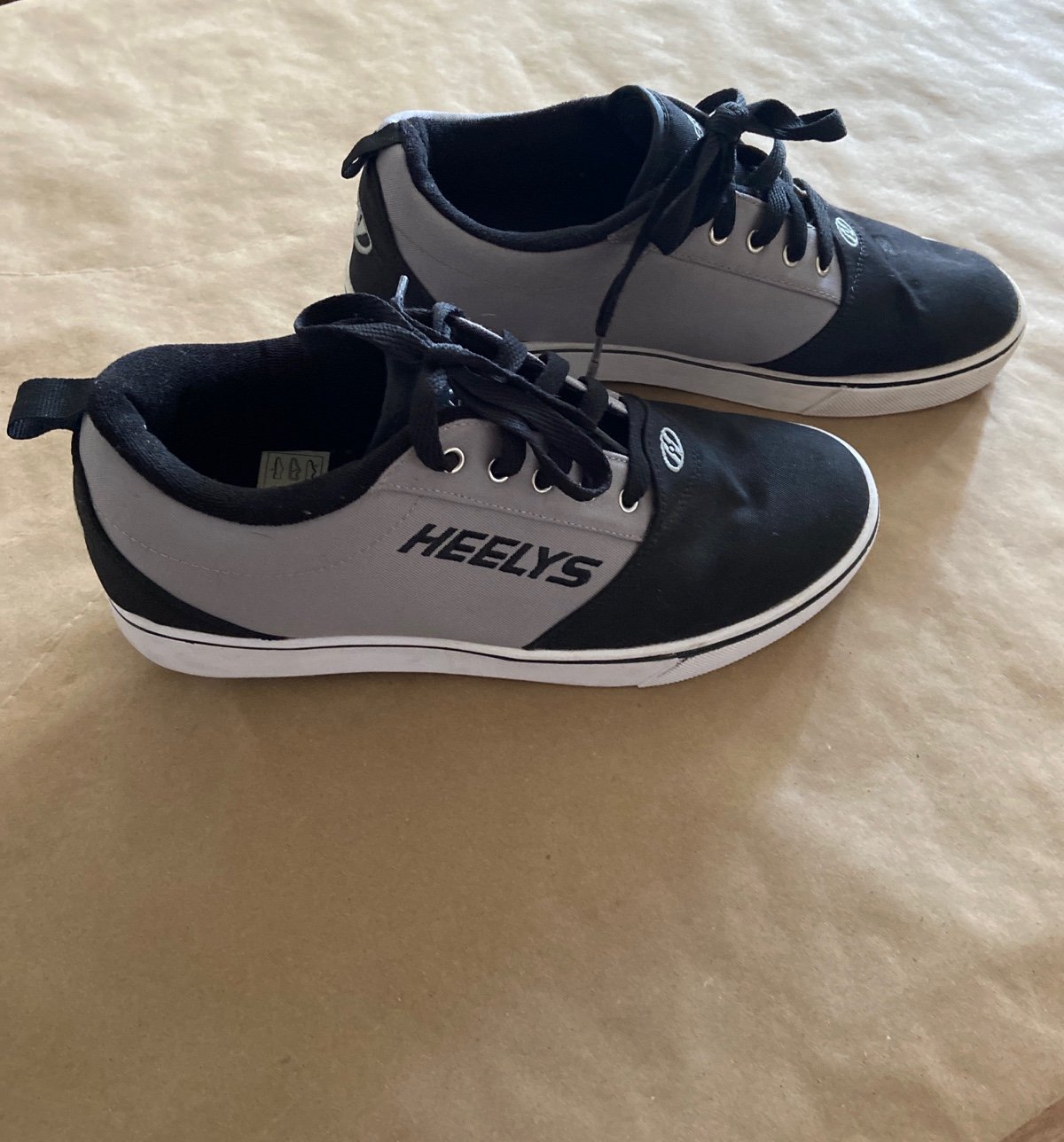 Adult heelys size outlet 10