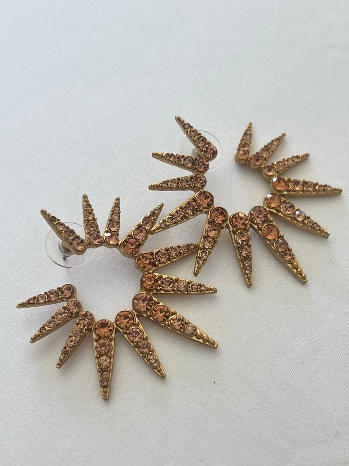 Oscar de la Renta Sea Urchin Starburst champagne Pink Earrings