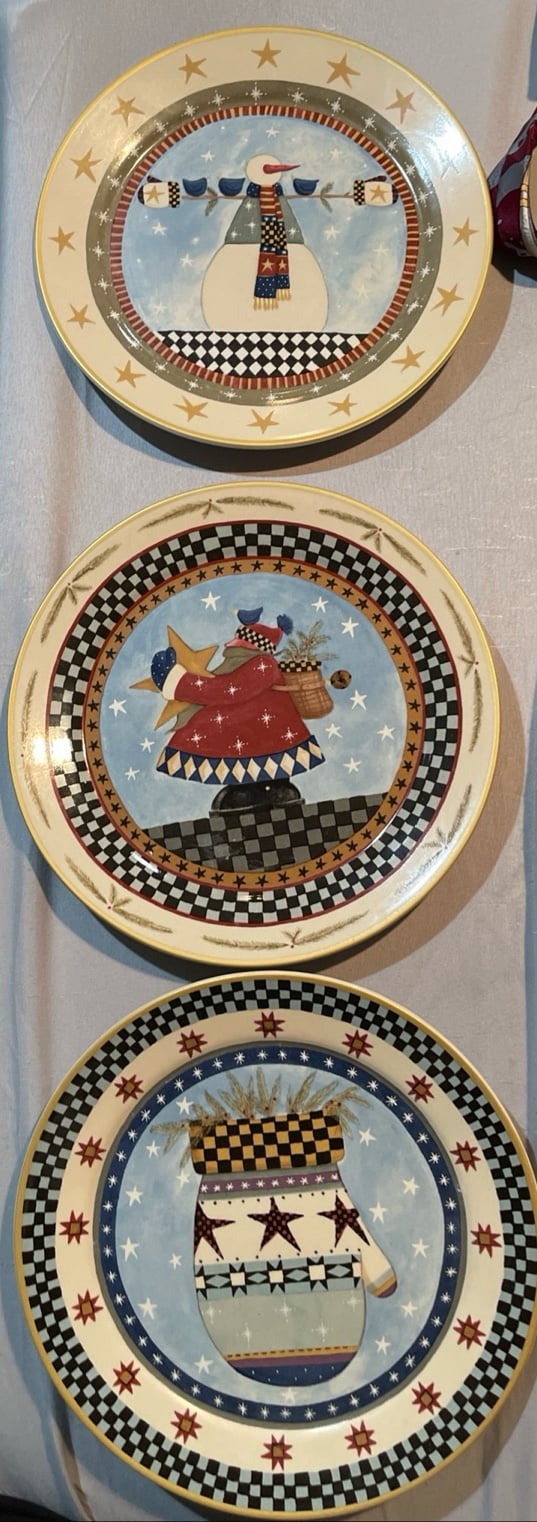 Set Of 3 Vintage 8 In Williraye Christmas Plates 2000