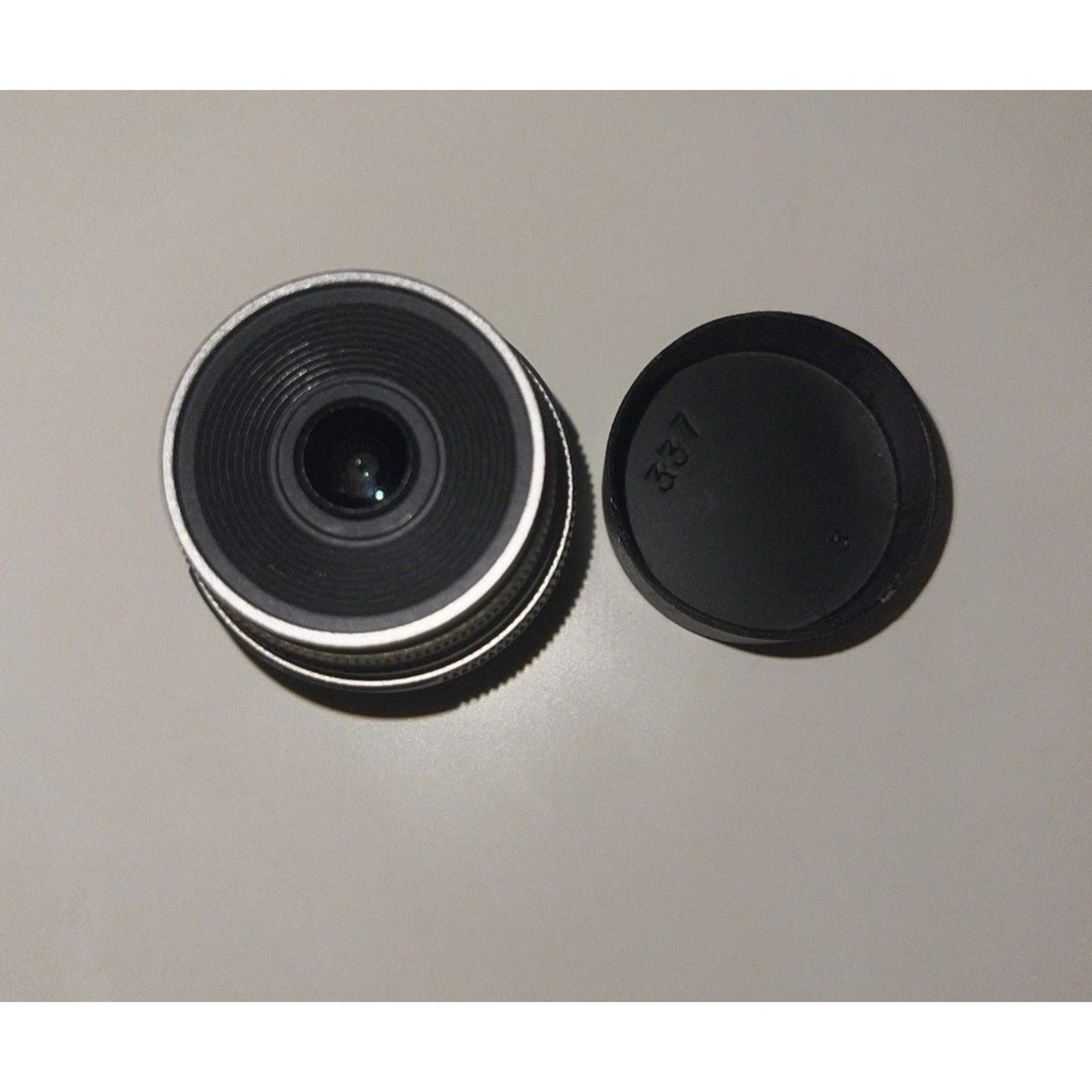 Pentax 04 TOY Lens Wide Silver For Pentax Q Mount Silver With Caps