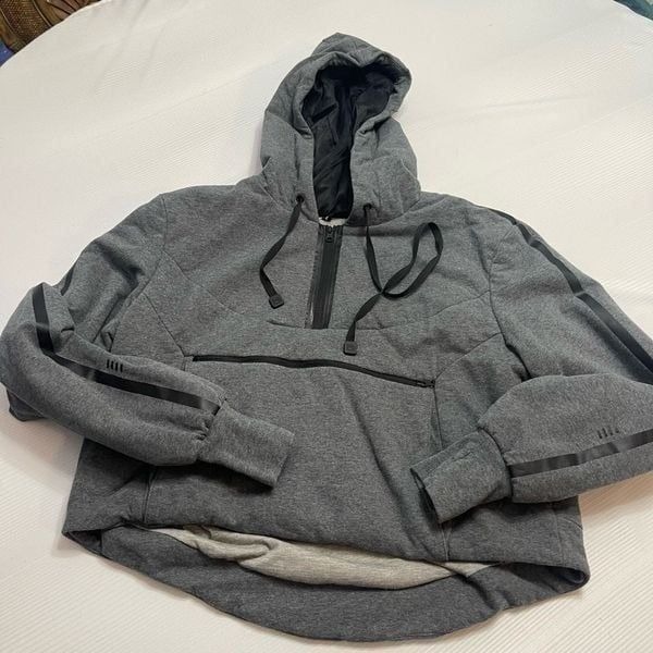 Blanc Noir Grey Down Insulated Cropped Hoodie Size Medium