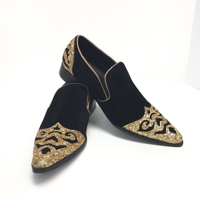 Amali Men's Black Gold Velvet Slip on Shoe Shimmering Accents Size 7.5