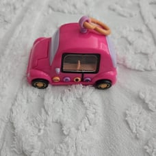 Pixel Chix Car