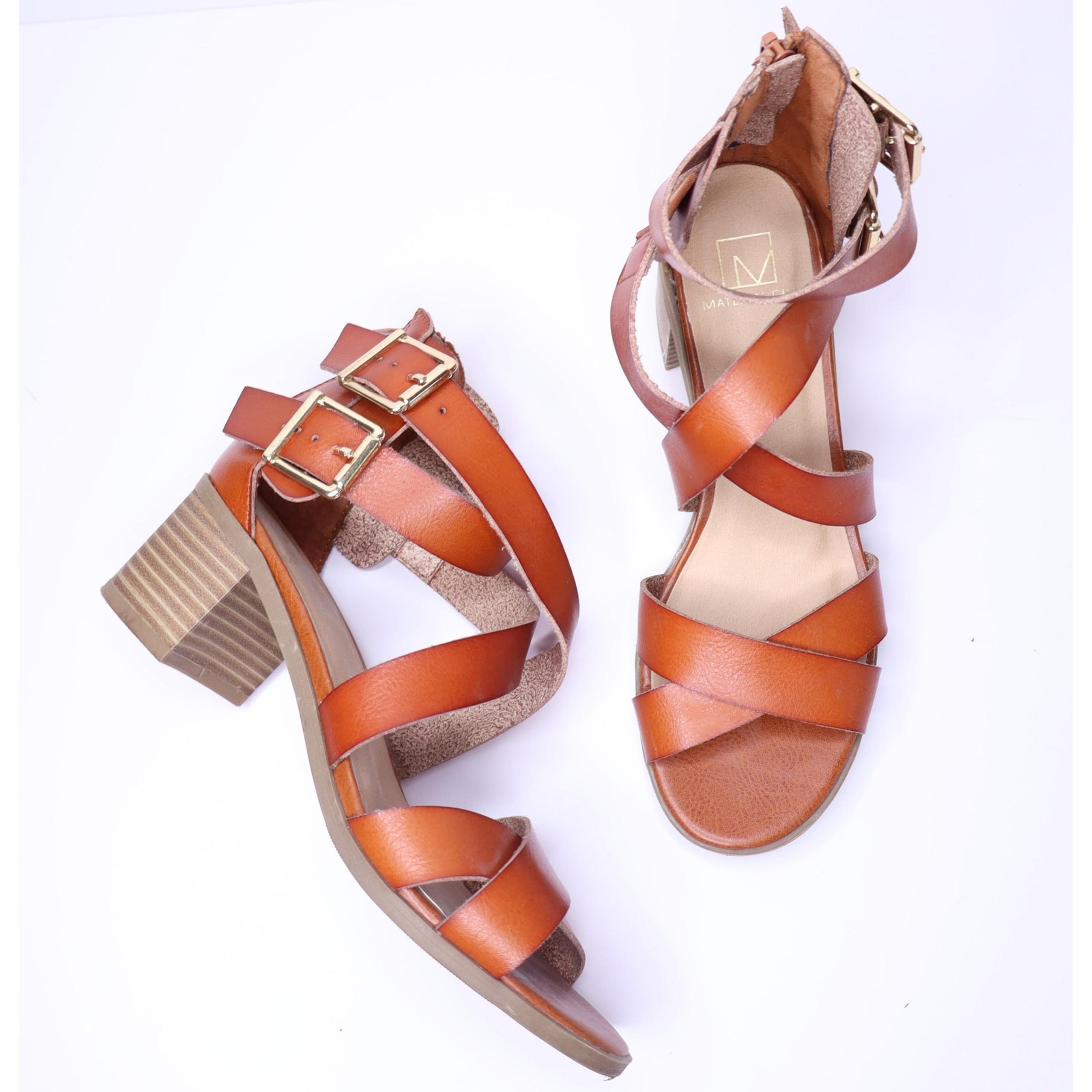 MATERIAL GIRL Danee Block Heel City Sandals Cognac Crisscross Strap Women's 6