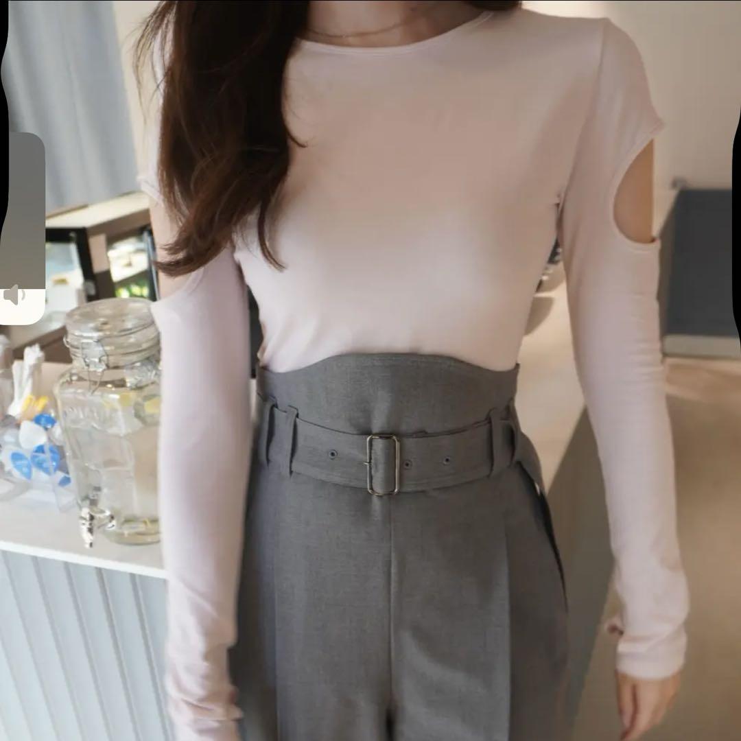 Almost New】HYEON Cheese Top Baby Pink Heyon Cutsew