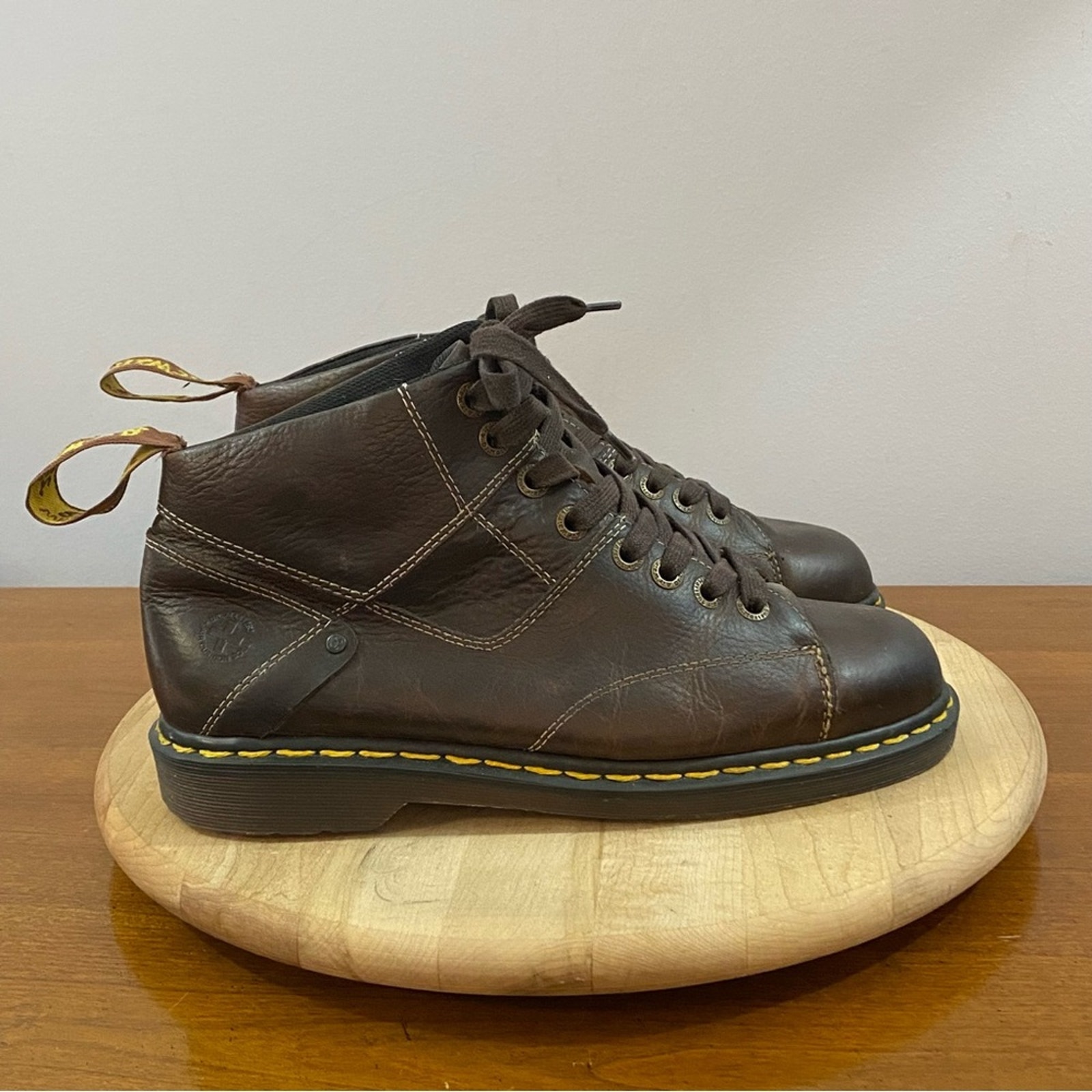 Vintage England Dr Martens The Original 12050 Y2K Brown Leather Boots UK9 US10