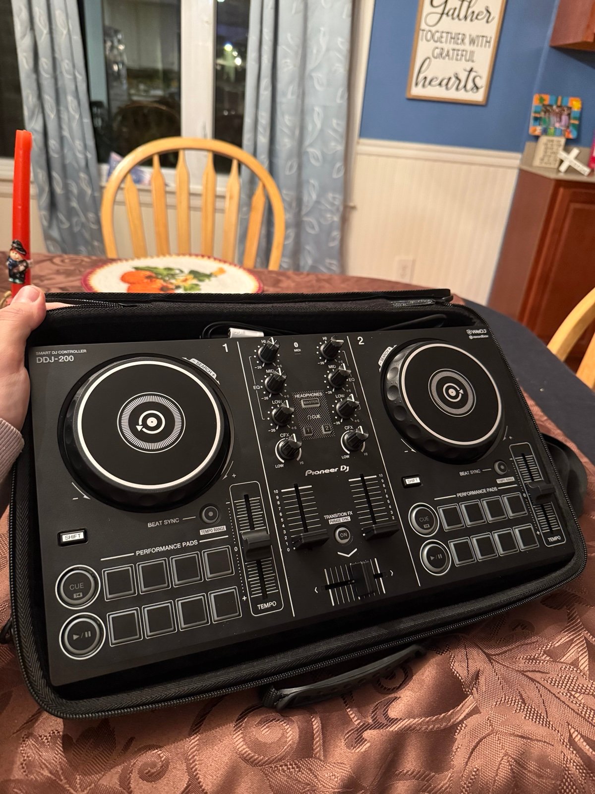 Pioneer DDJ 200 DJ controller (BRAND NEW)