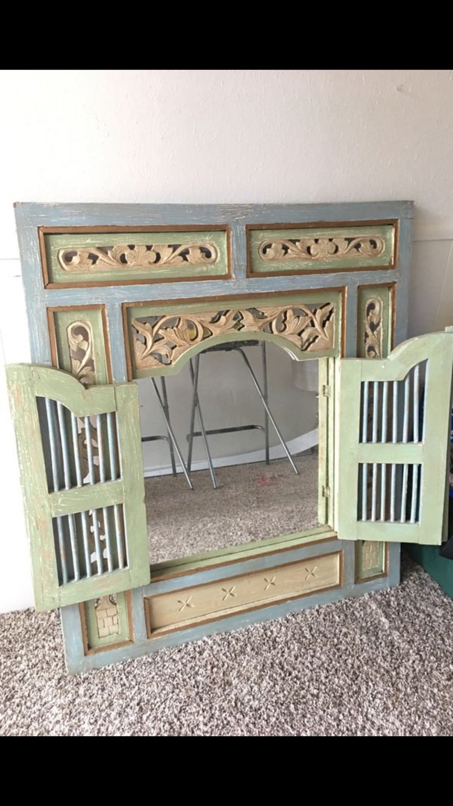 Decirative Mirror