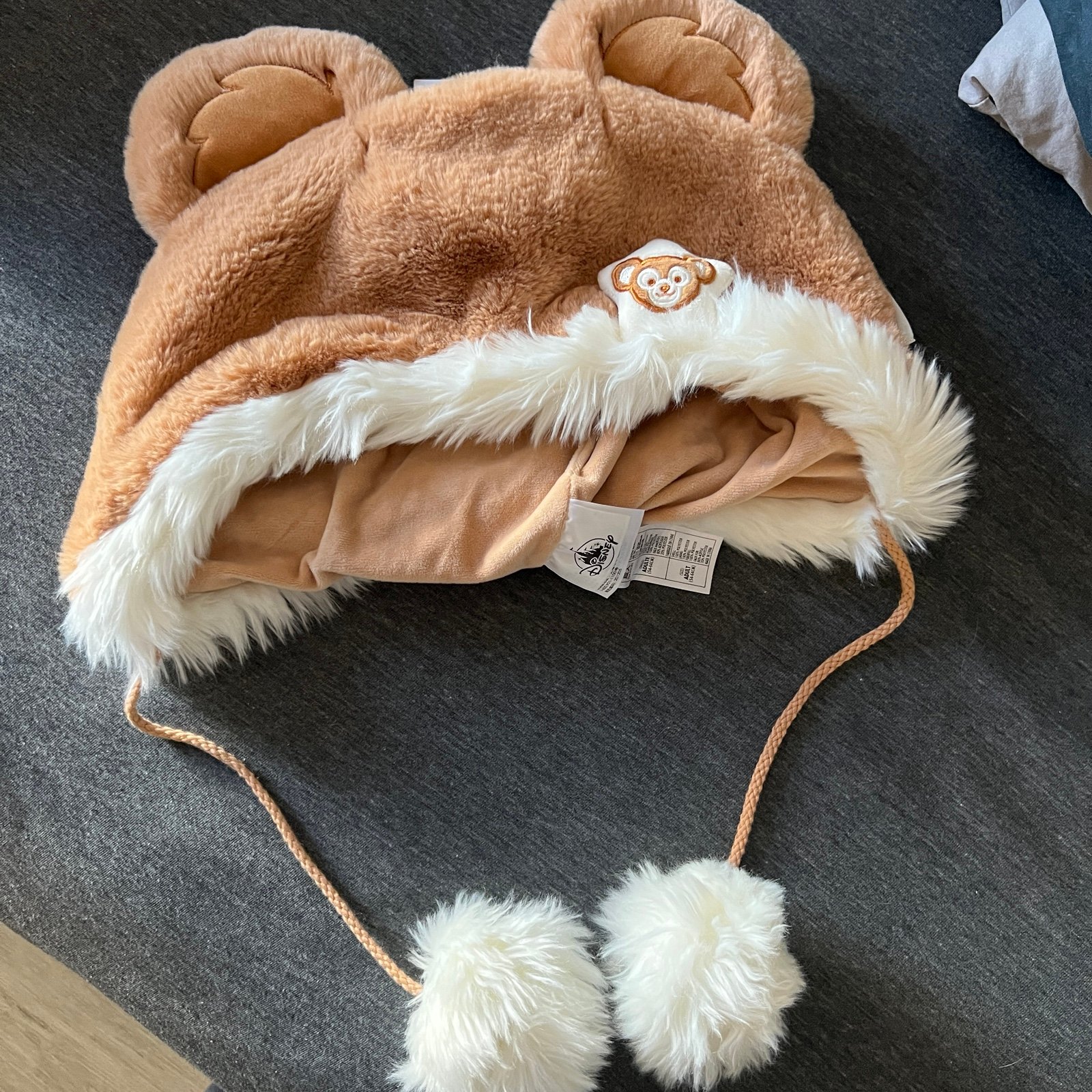 Disney Shanghai Resort Duffy winter fluffy Hat