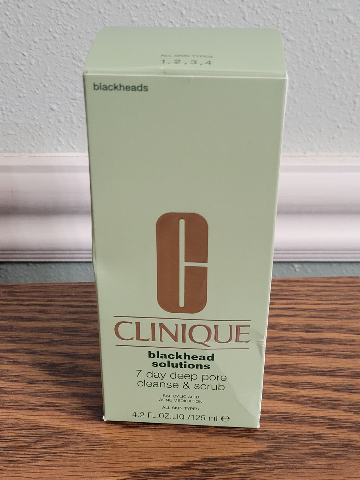 CLINIQUE Blackhead Solutions