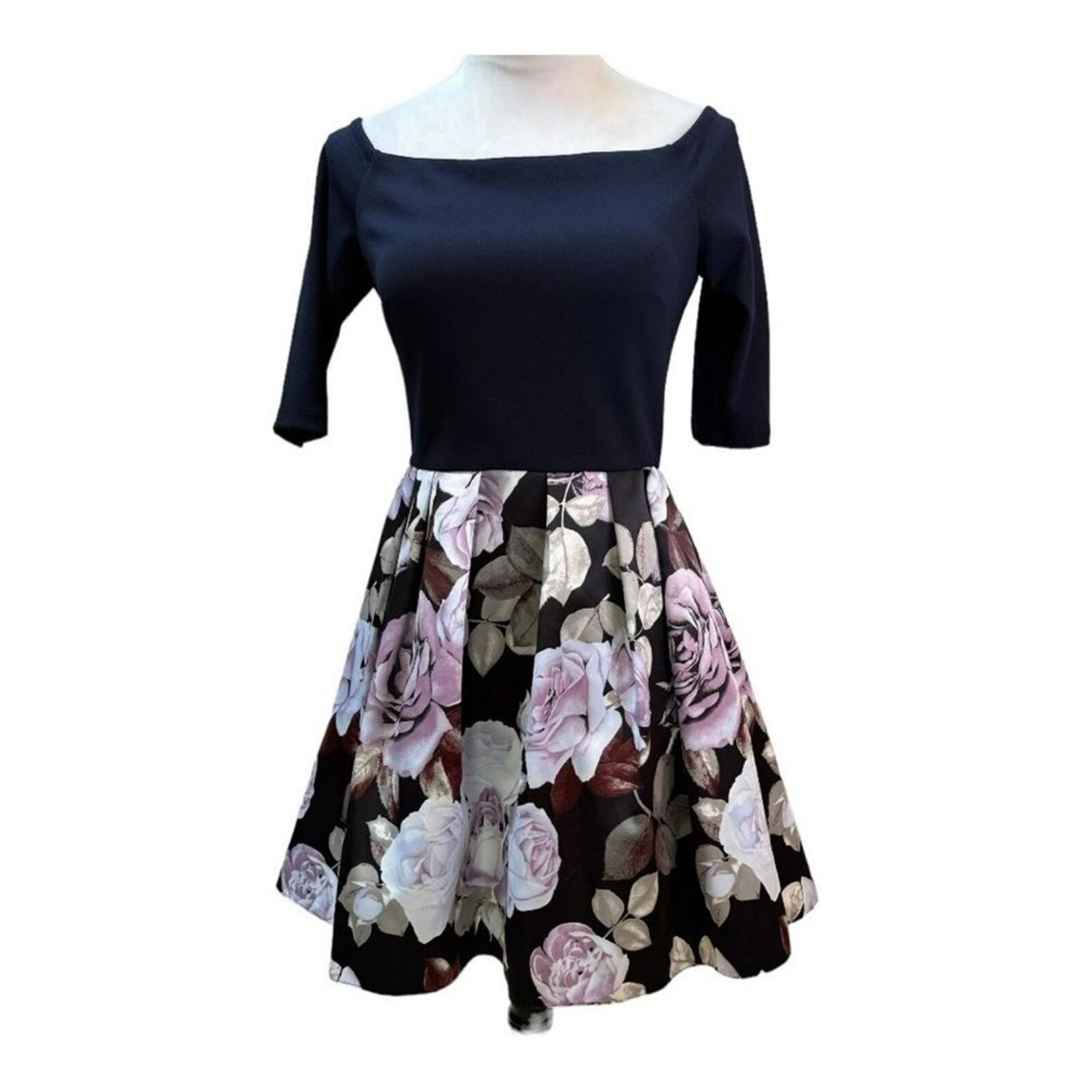 Betsey & Adam Navy Floral fit and Flare Short Sleeve Dress Size 4