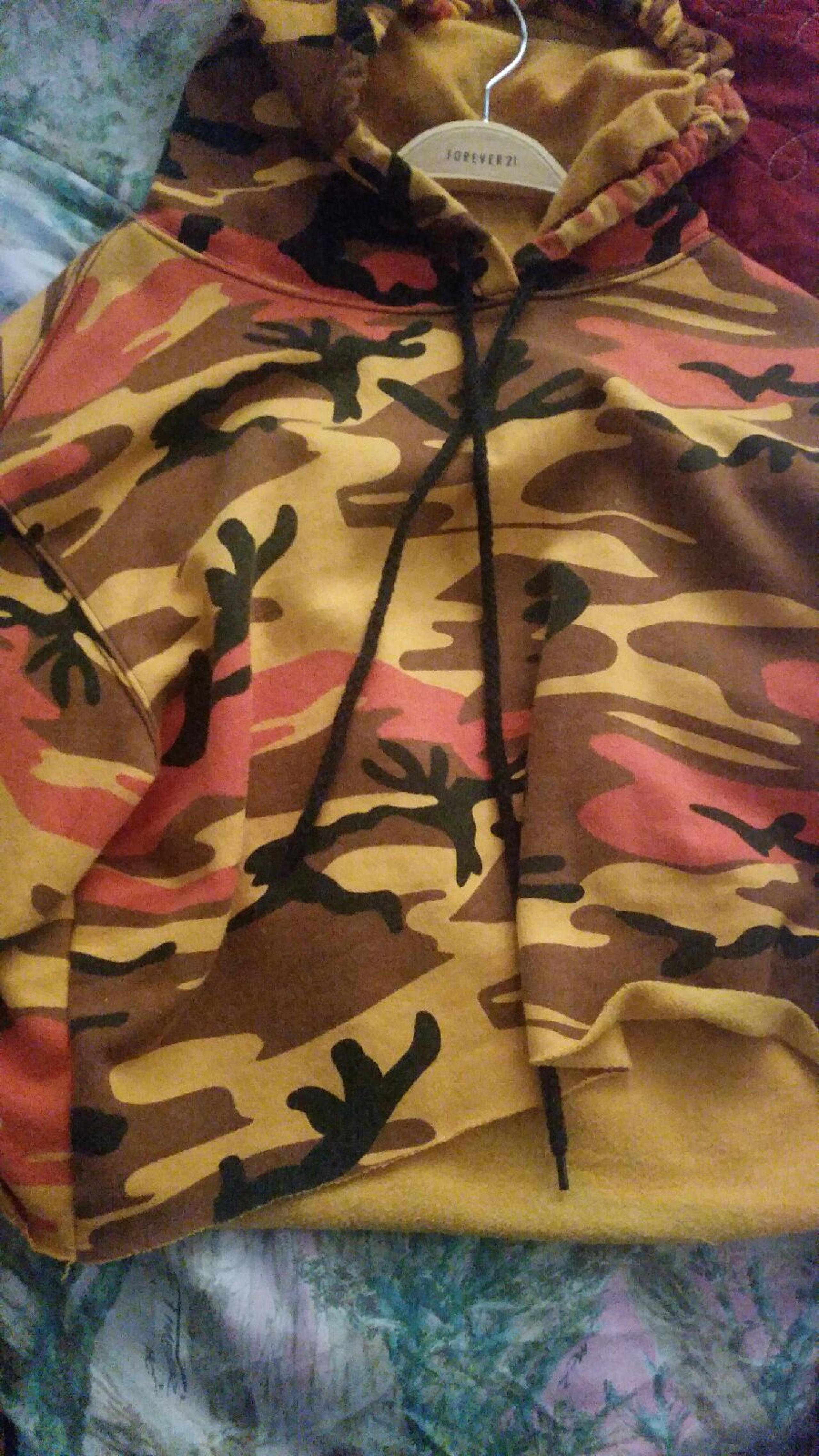 A Zummiez Crop Top