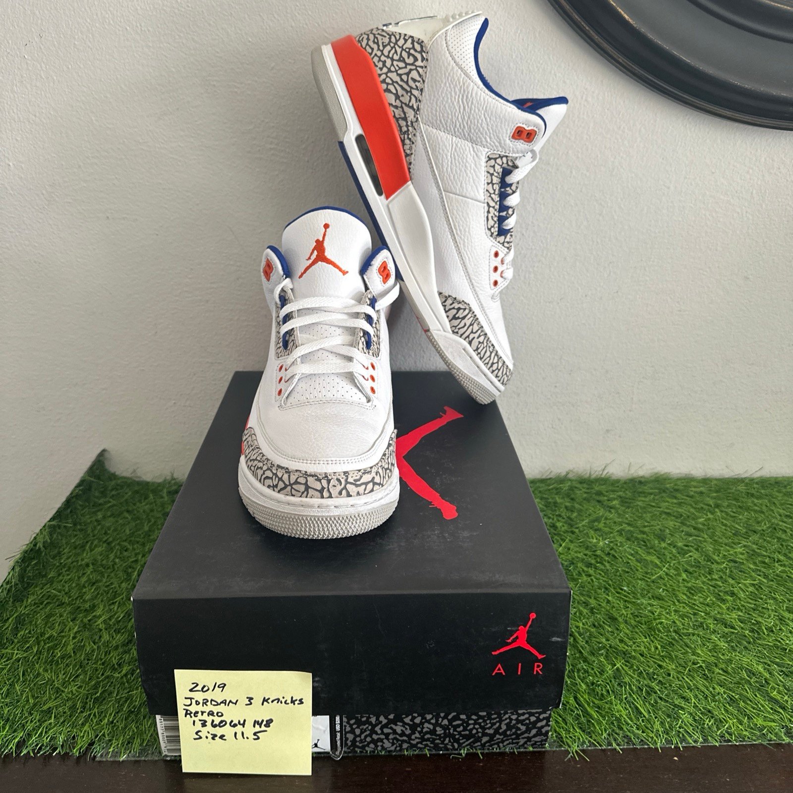 Size 11.5 - Jordan 3 Retro Knicks 2019 Very Good Condition! No OG Box