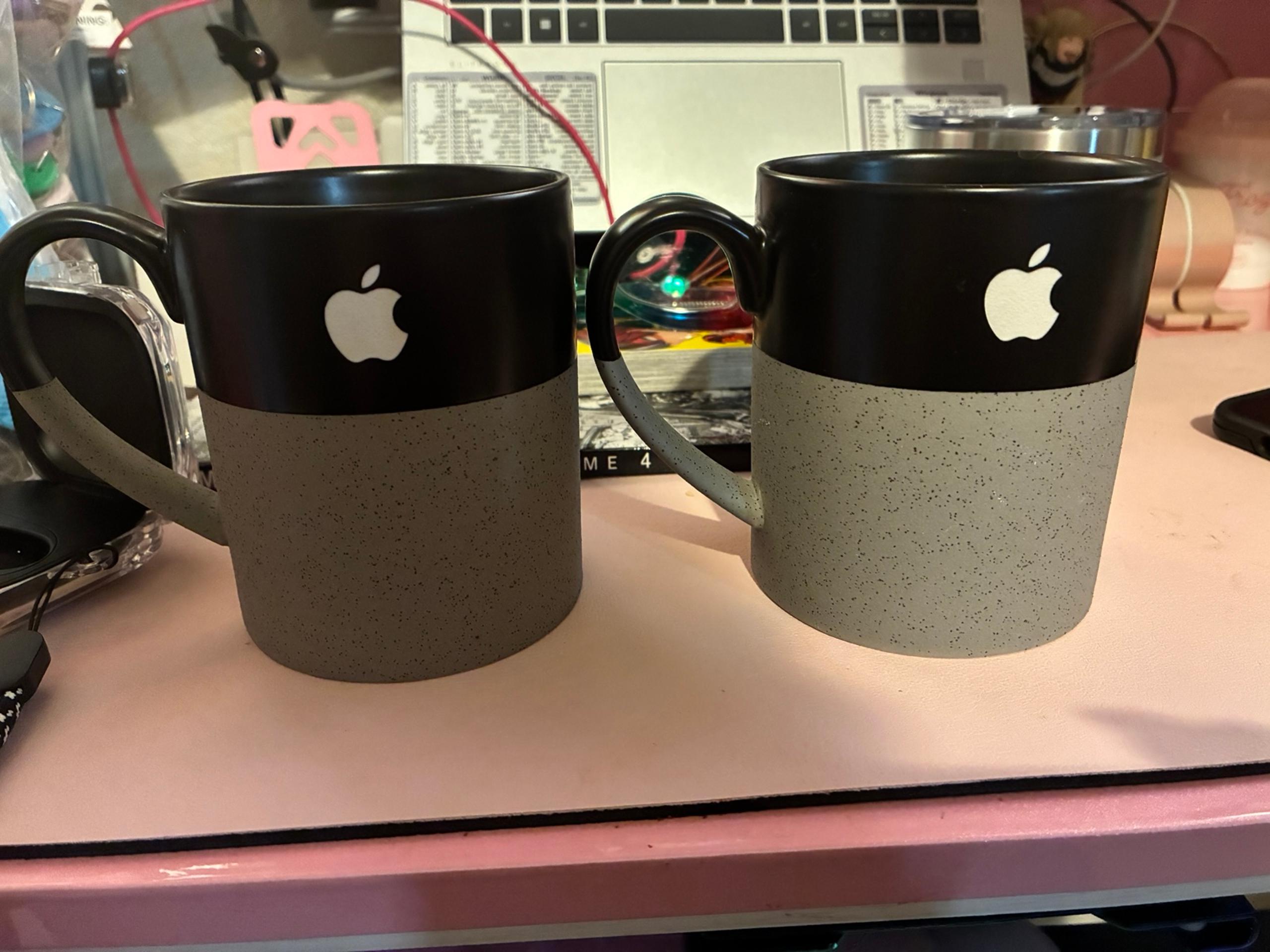 Apple mugs