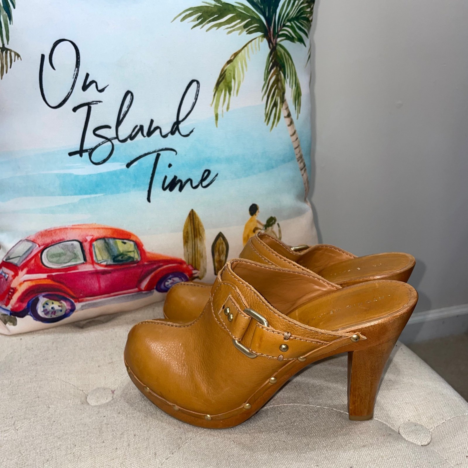Antonio Melani Brown Leather Platform Mules Clogs