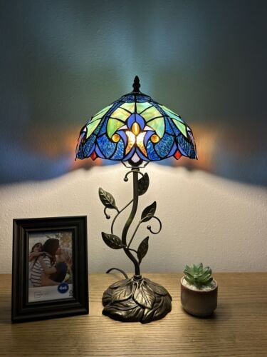 Tiffany Style Table Lamp Green Blue Stained Glass LED Bulb Included 20 H*10 W