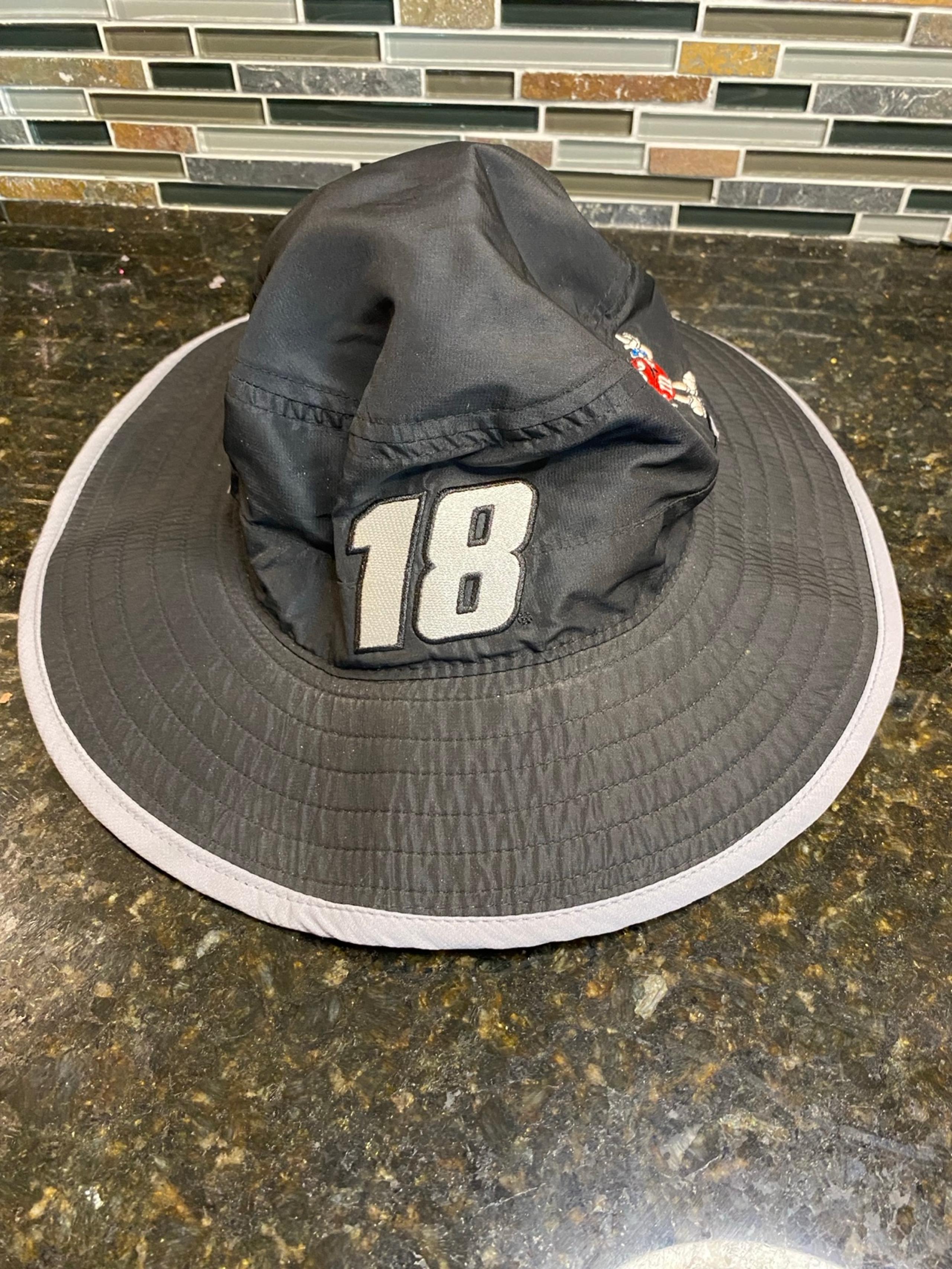 Mens Joe Gibbs Nascar Bucket Hat #18 Black Gray Cotton M&M Logo
