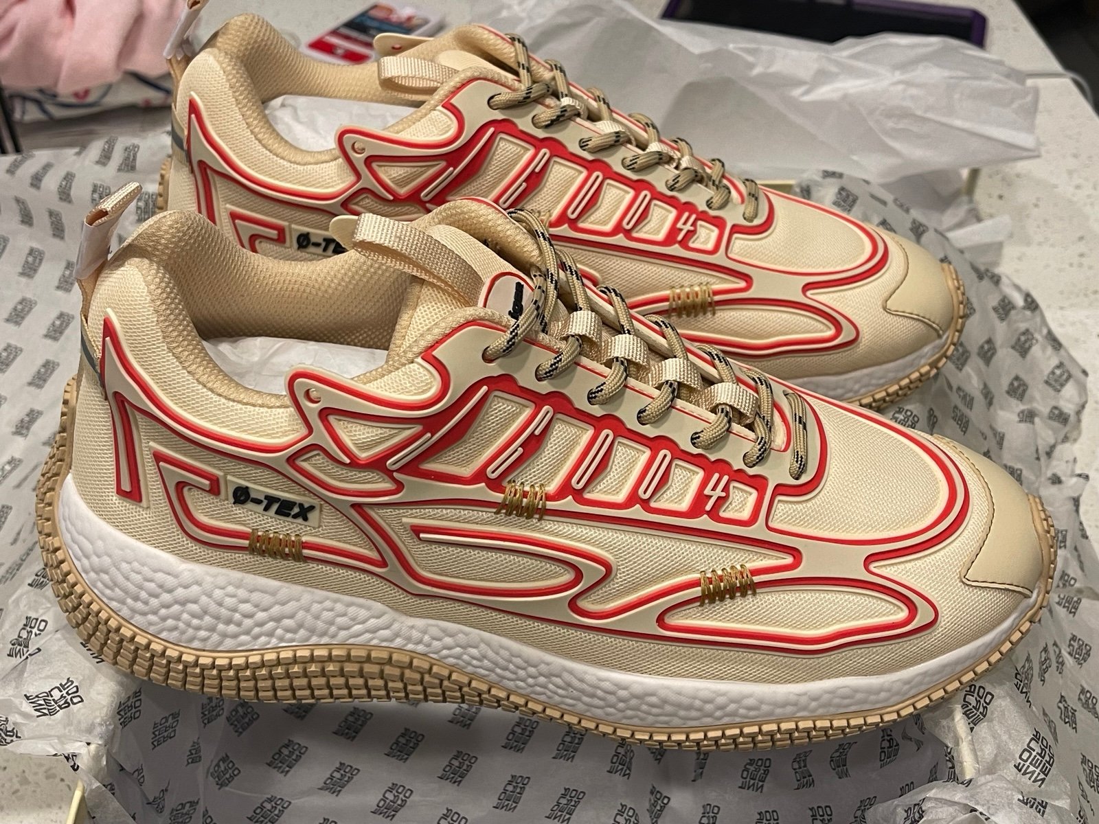 John Geiger 004 Champagne sz 12 - SOLD OUT