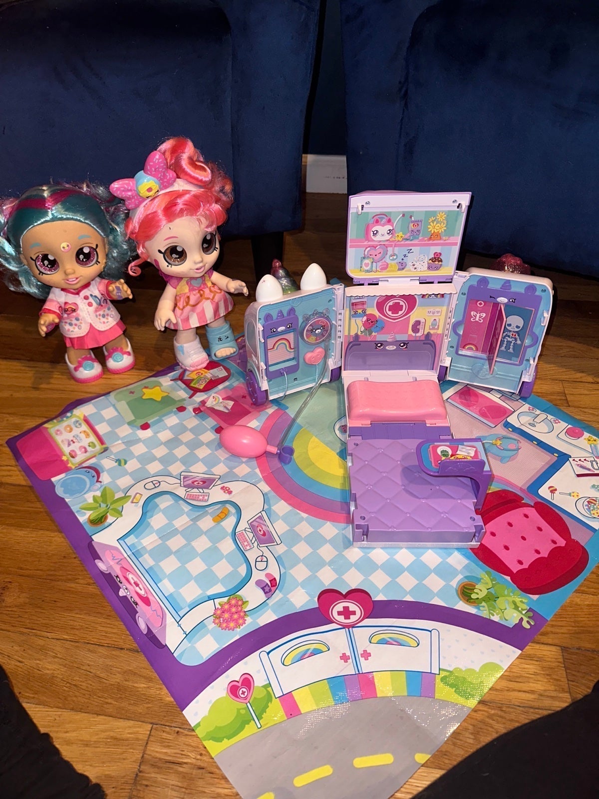 Kindi Kids multiple sets Shopping