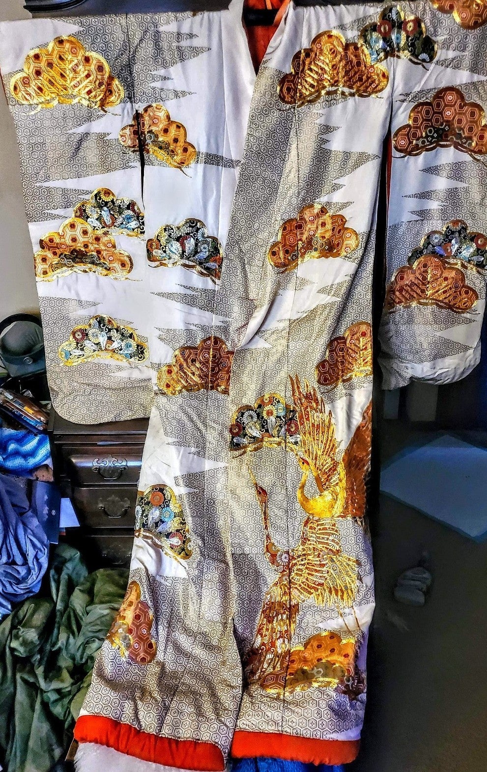 Uchakike Wedding Robe