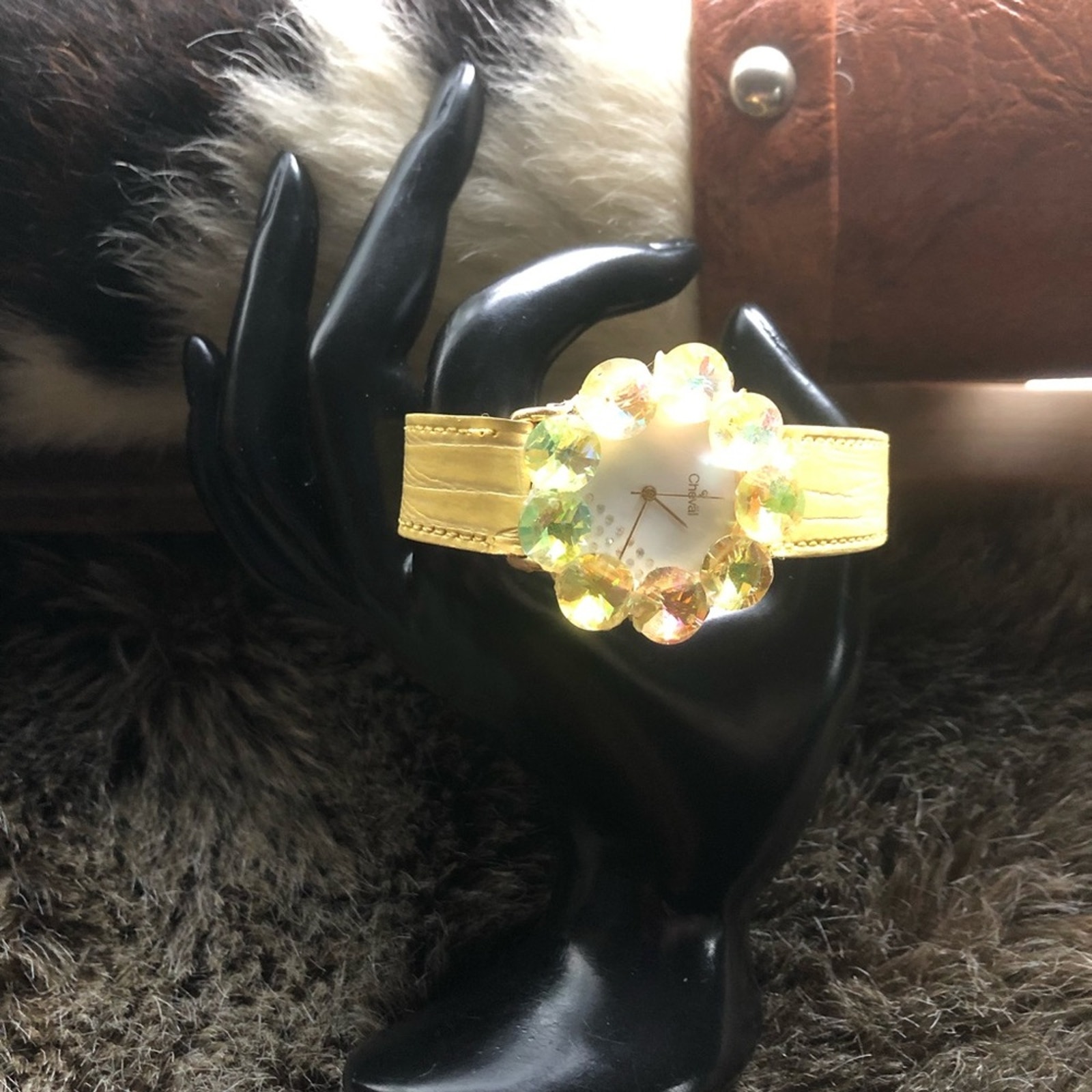 Vintage 80s ladies Cheval lemon rivoli stone genuine leather band watch