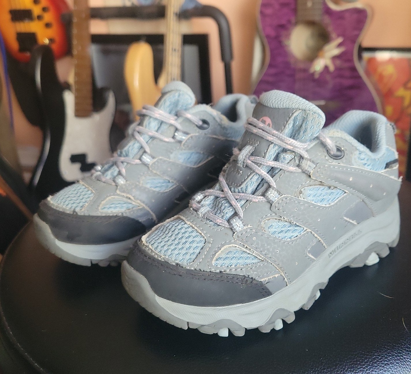Merrell waterproof hiking shoes - kids size 11