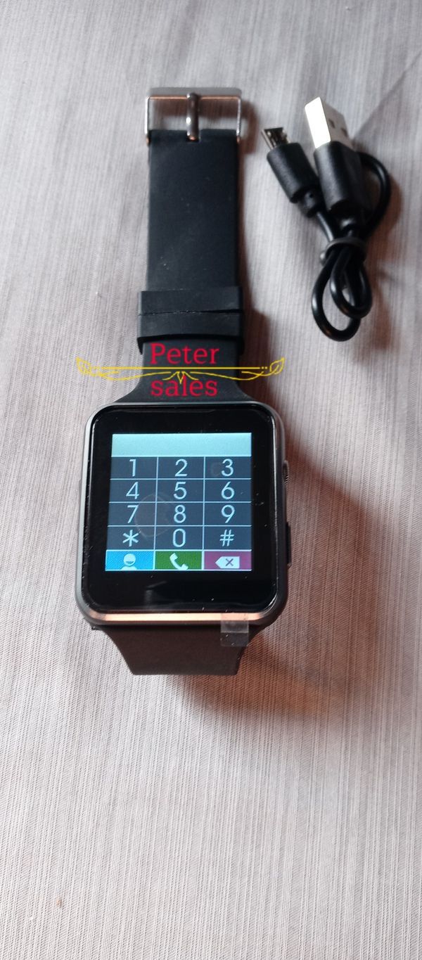 Bluetooth smartwatch with camera