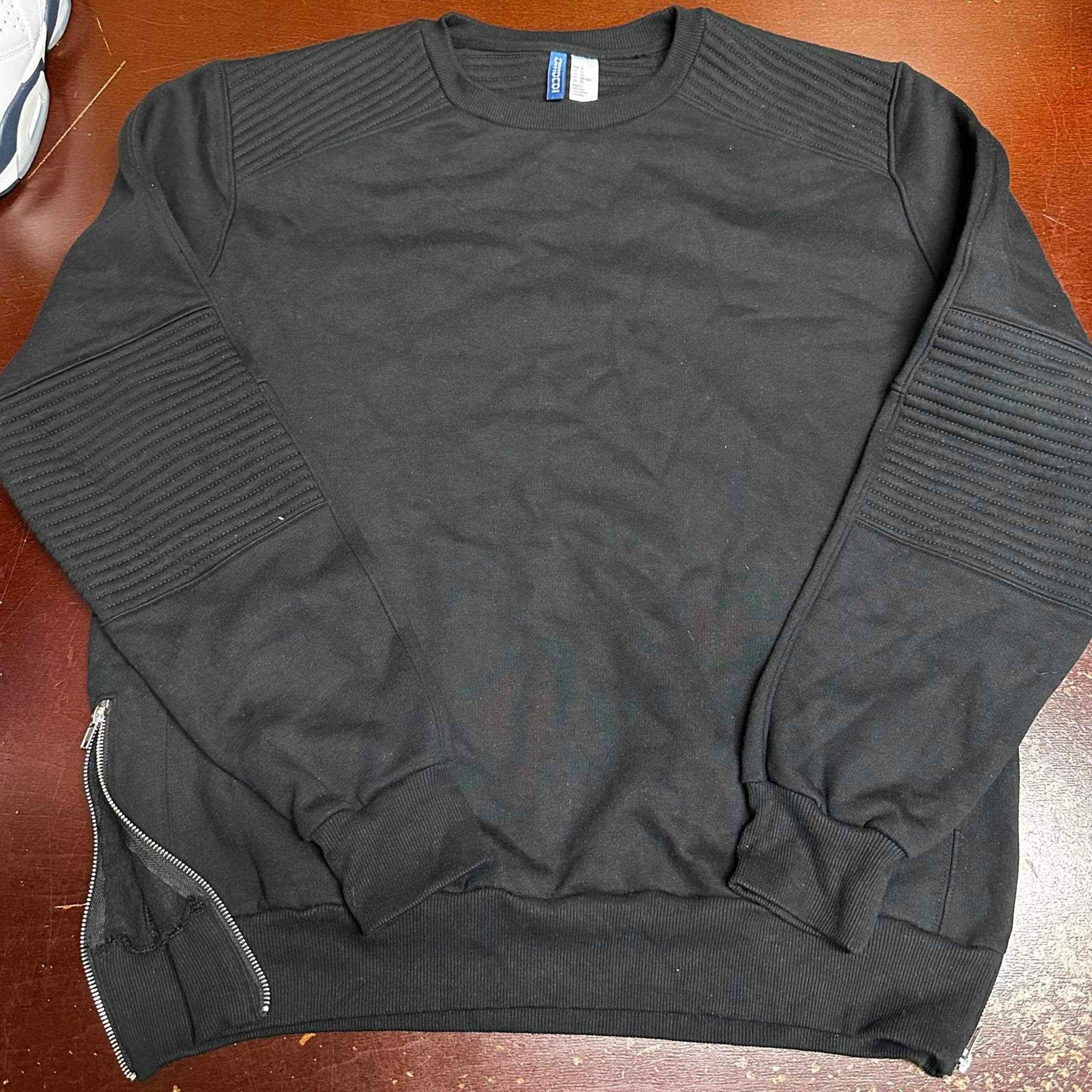 H&M divided mens black, crewneck, zipper sweatshirt, Xlarge